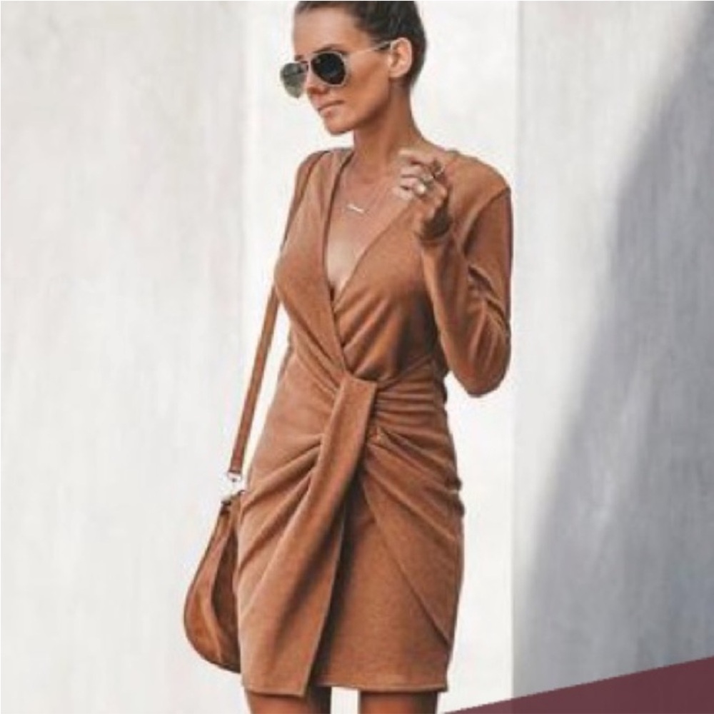 VICI Gabriella Ribbed Twist Dress